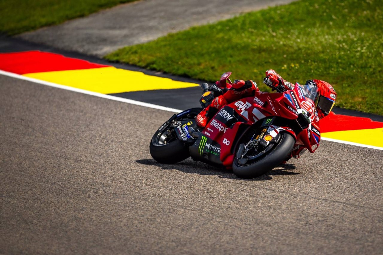 Marquez slavil ob trojnem zmagoslavju Ducatija Marquez slavil ob trojnem zmagoslavju Ducatija