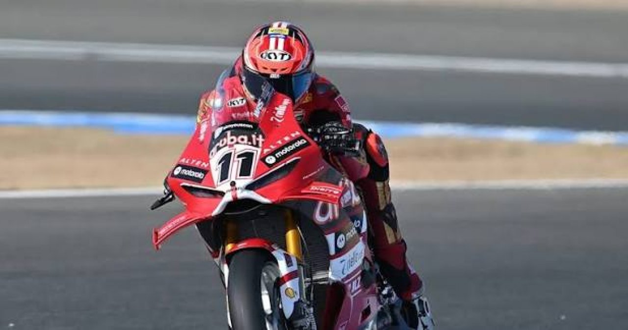 Bulega do jubilejne 50. zmage v karieri ob popolni dominaciji Ducatija Bulega do jubilejne 50. zmage v karieri ob popolni dominaciji Ducatija