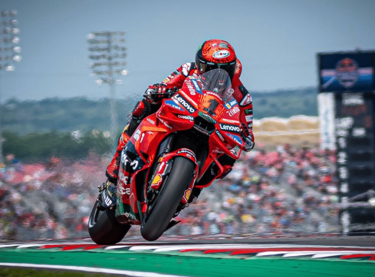 Motocikli MotoGP bodo prvič zapeljali na stezo med dirko F1 Motocikli MotoGP bodo prvič zapeljali na stezo med dirko F1